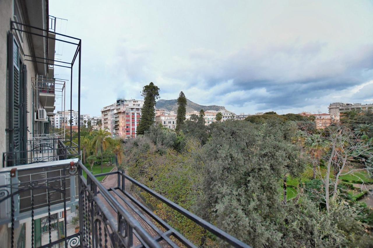 Appartamento Iflat Dimora Giardino Inglese Palermo Esterno foto